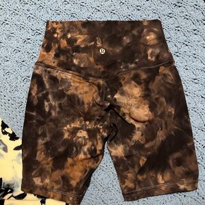 Lululemon short